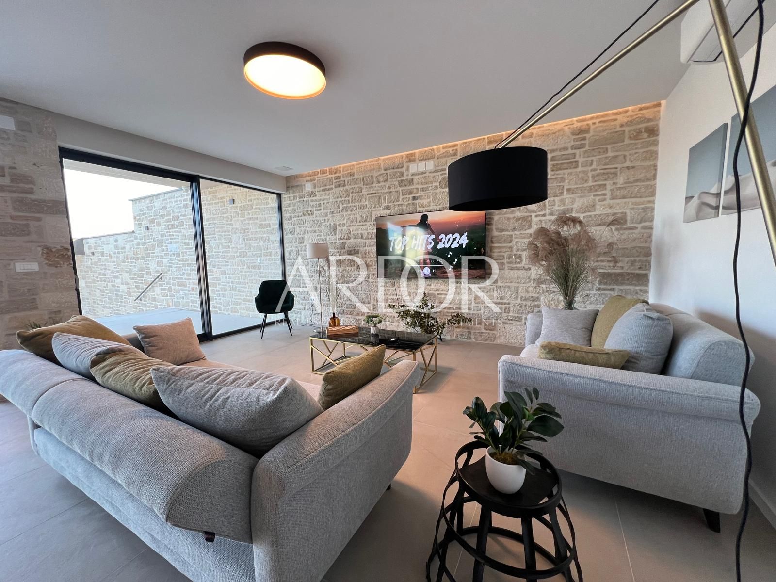 Haus Zu verkaufen -  Rovinjsko Selo