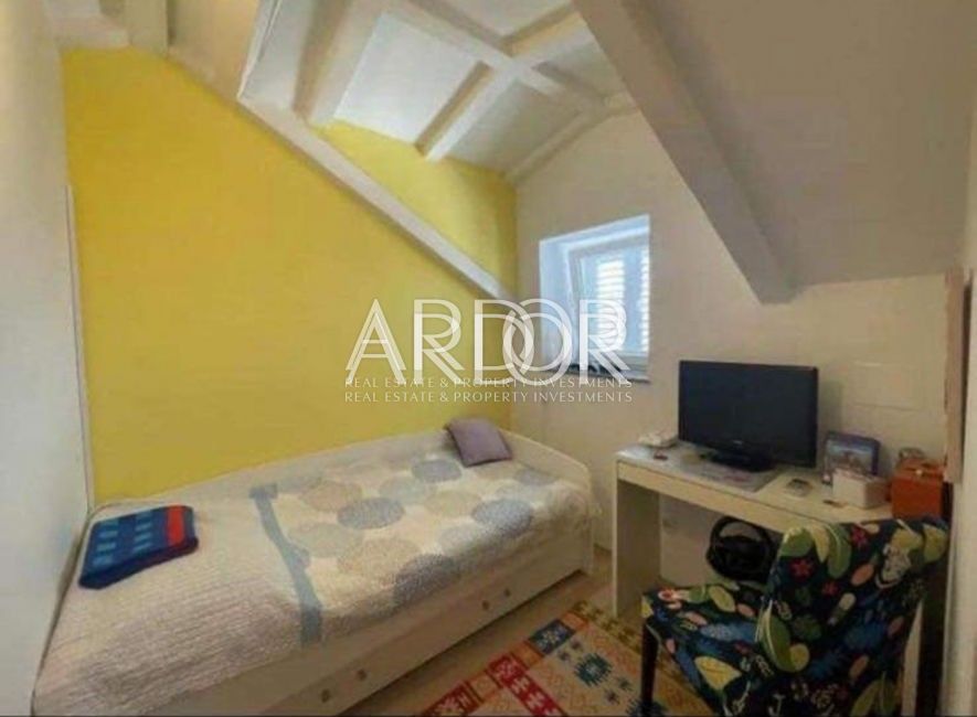 Maison À vendre -  Mali Lošinj