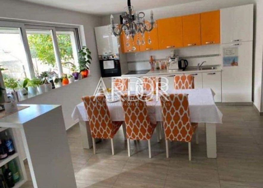 Maison À vendre -  Mali Lošinj
