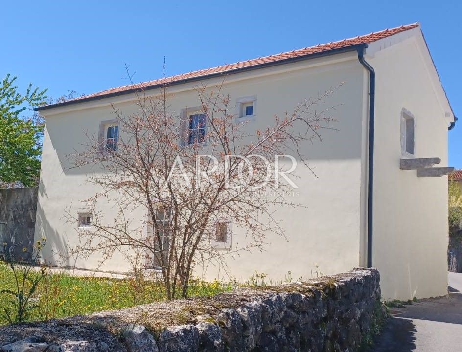Haus Zu verkaufen - Dobrinj - foto 2/5