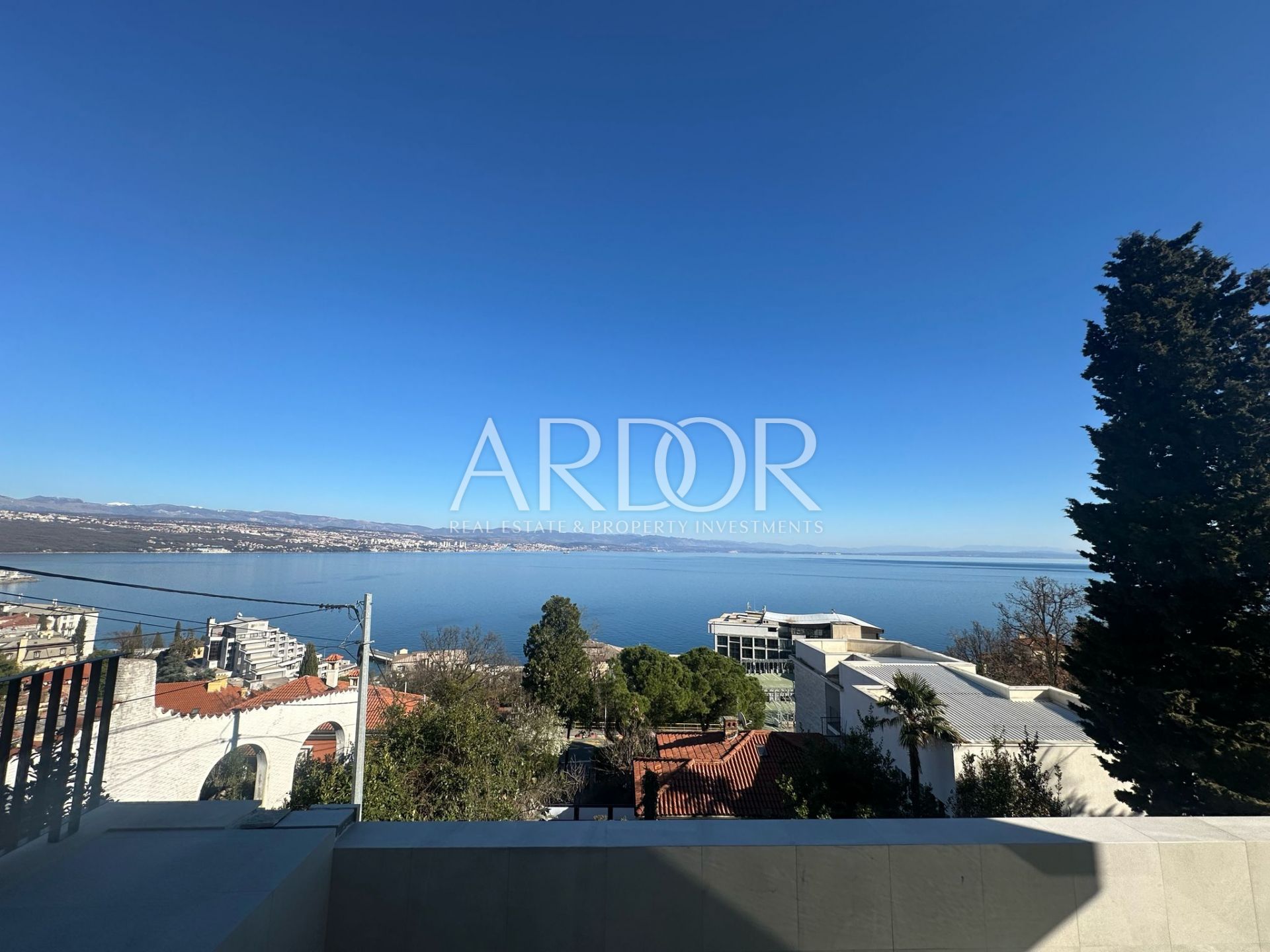 House For sale - Primorsko-goranska Opatija - Centar