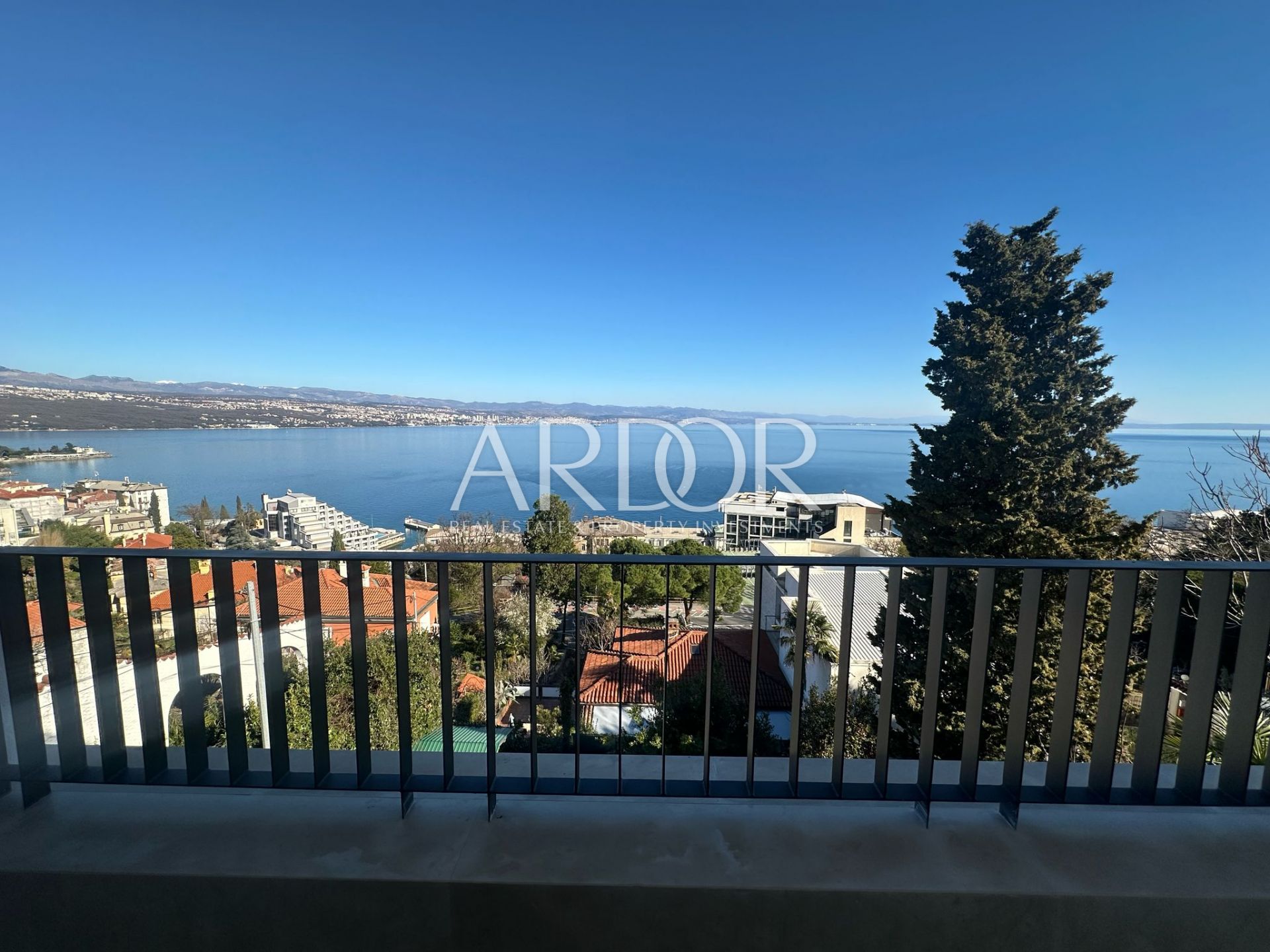 House For sale - Primorsko-goranska Opatija - Centar