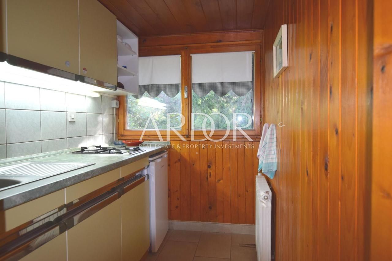 Casa In vendita -  Hajdine