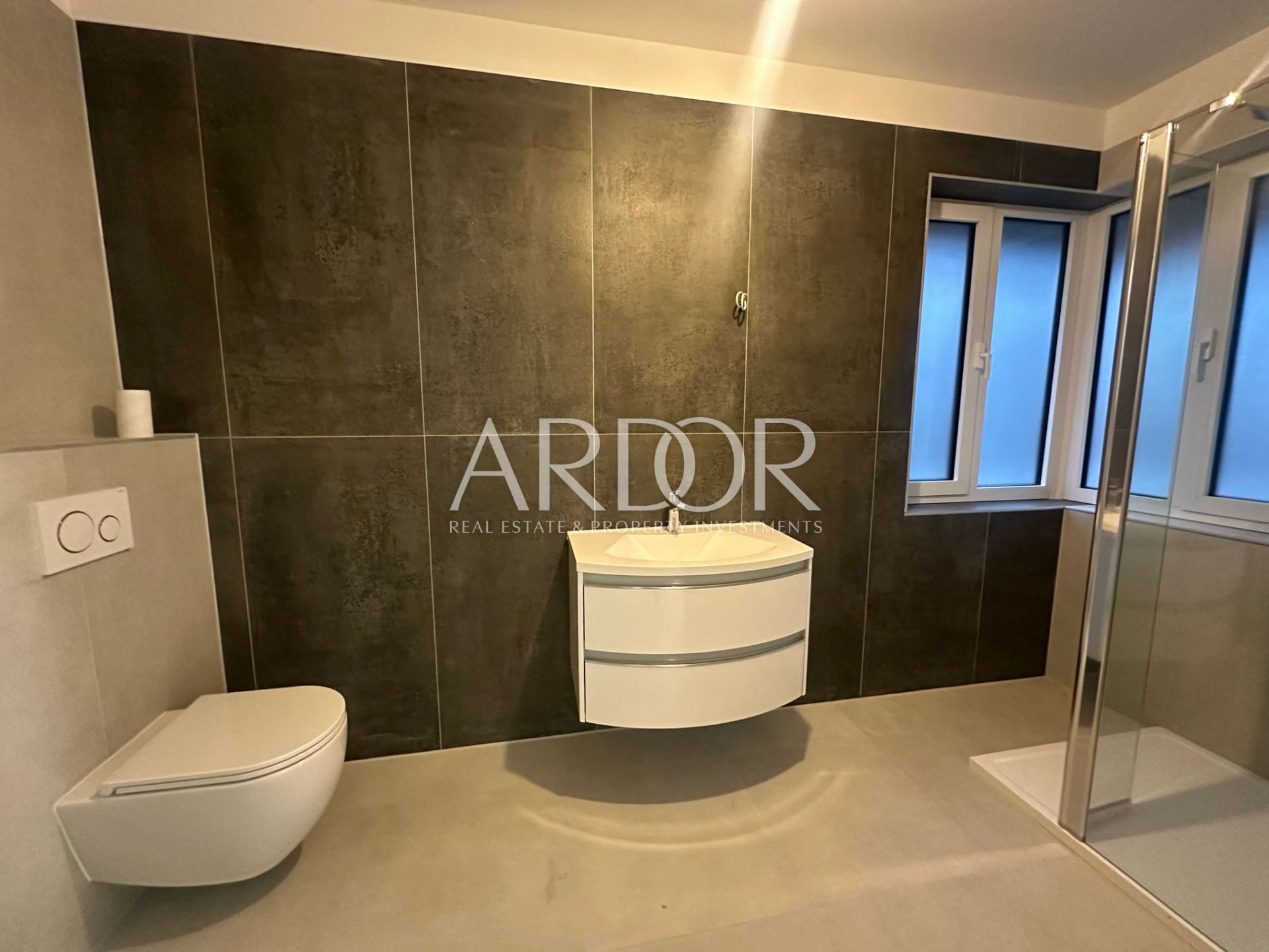 Apartma Na predaj -  Kostrena