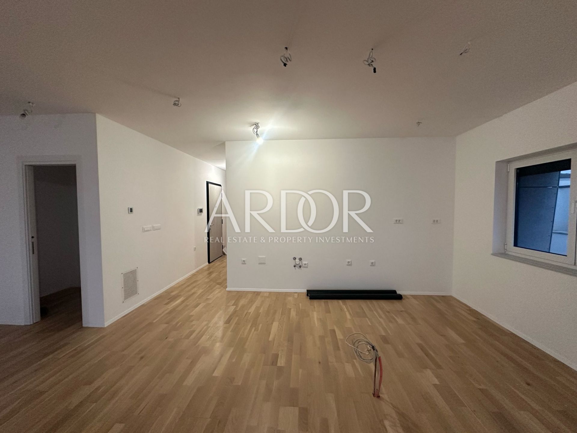 Apartma Na predaj -  Kostrena