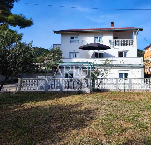 Hiša na predaj 280 m² – Rab