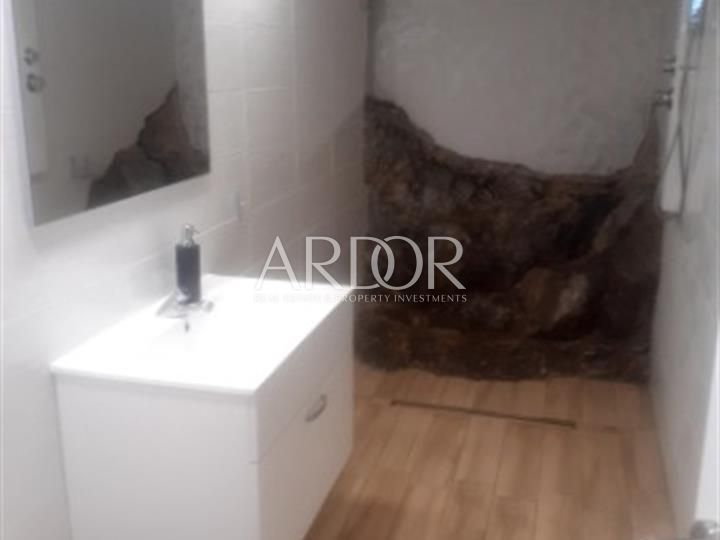 Appartement À vendre -  Kantrida