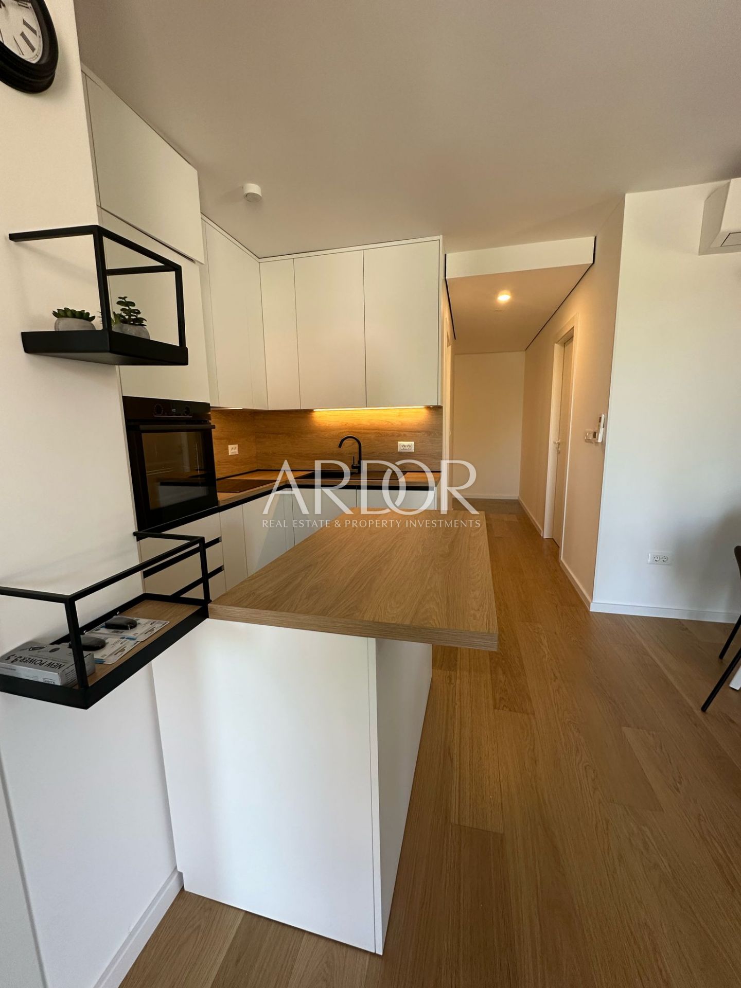 Apartmán Na predaj - Primorsko-goranska Zamet - foto 5/25