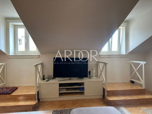 Apartmán Na predaj - Primorsko-goranska Opatija - Centar - foto 2/15