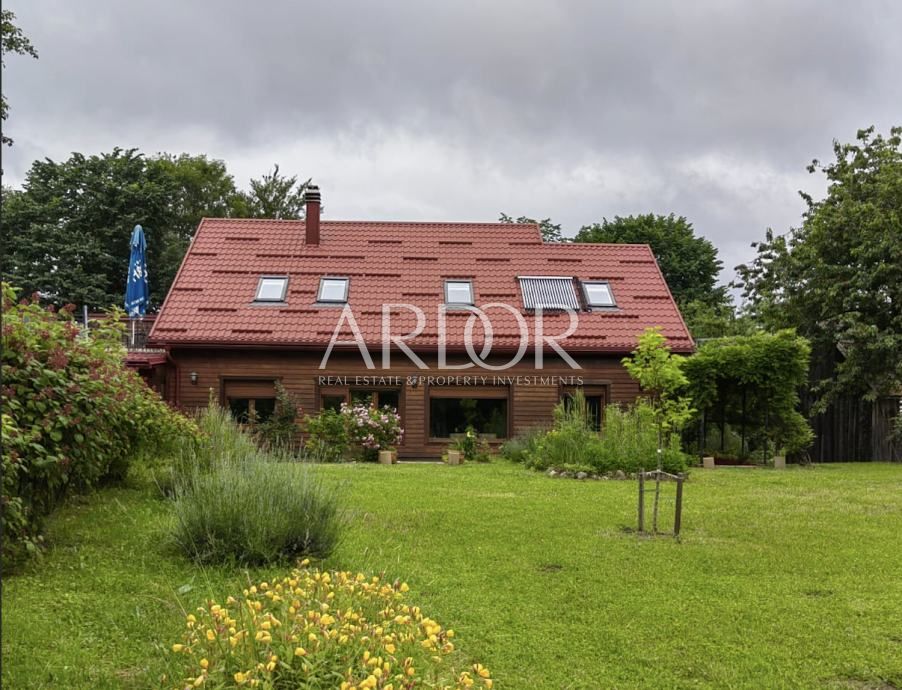 Haus Zu verkaufen -  Novi Lazi