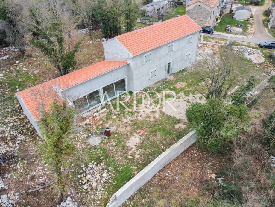 Casa In vendita -  Triban