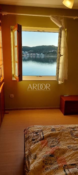 Apartmán Na predaj -  Supetarska Draga