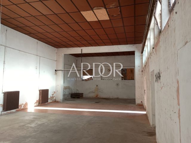 Komerčné na predaj 280 m² – Kršan