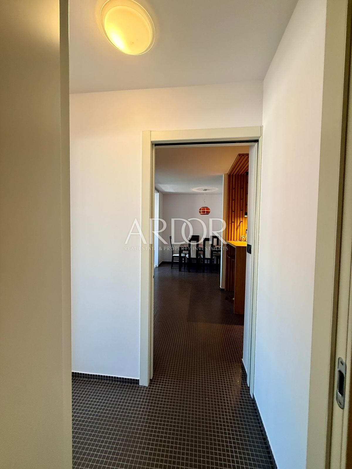 Apartma Na predaj - Primorsko-goranska Centar