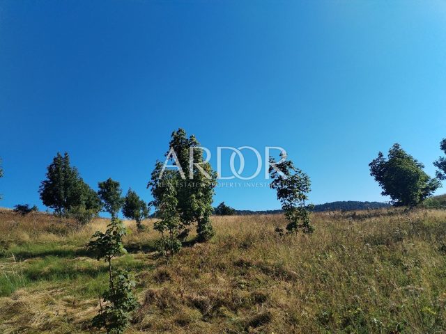 Land for sale 746 m² – Mrkopalj