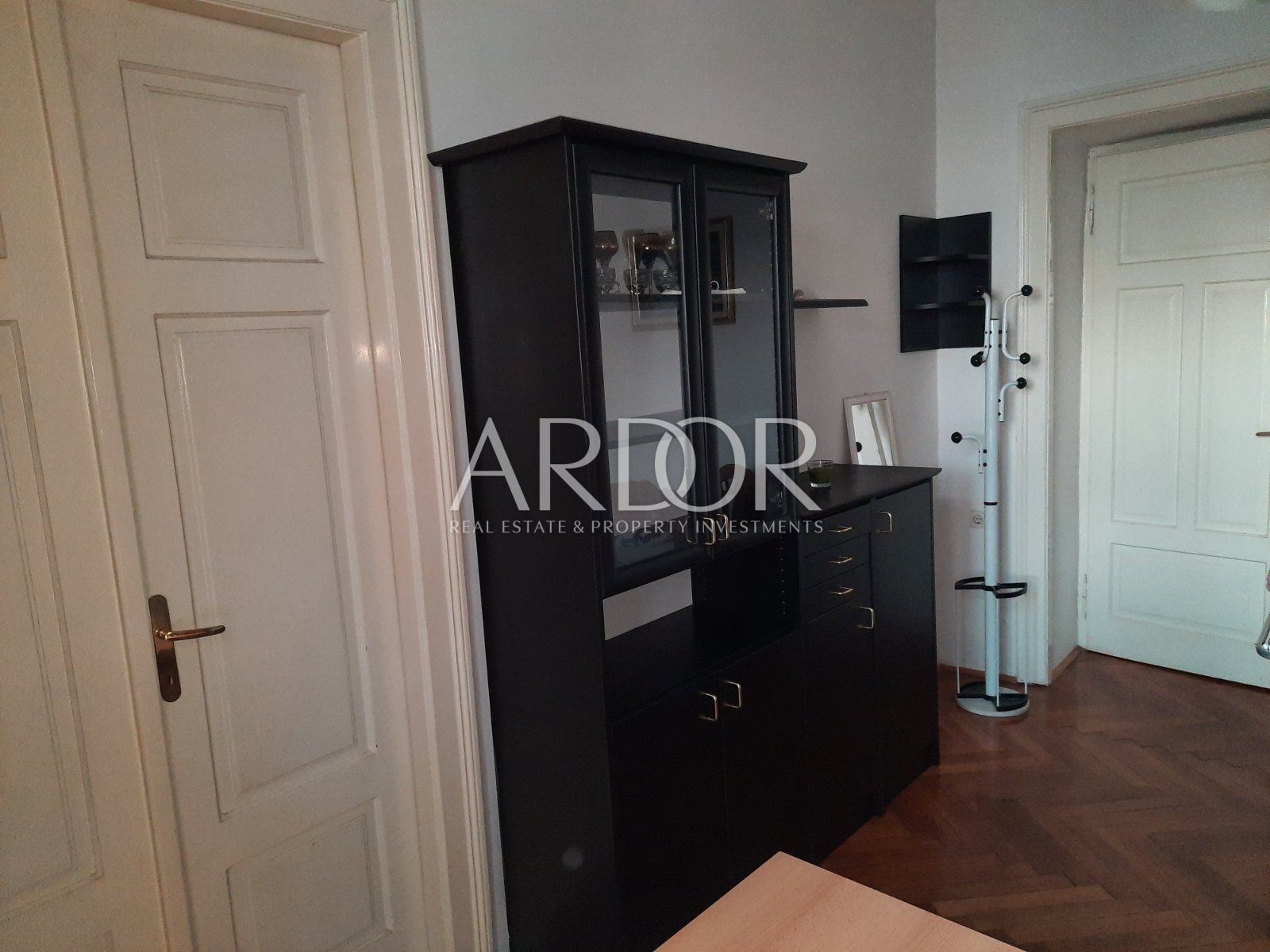 Flat For sale -  Podmurvice