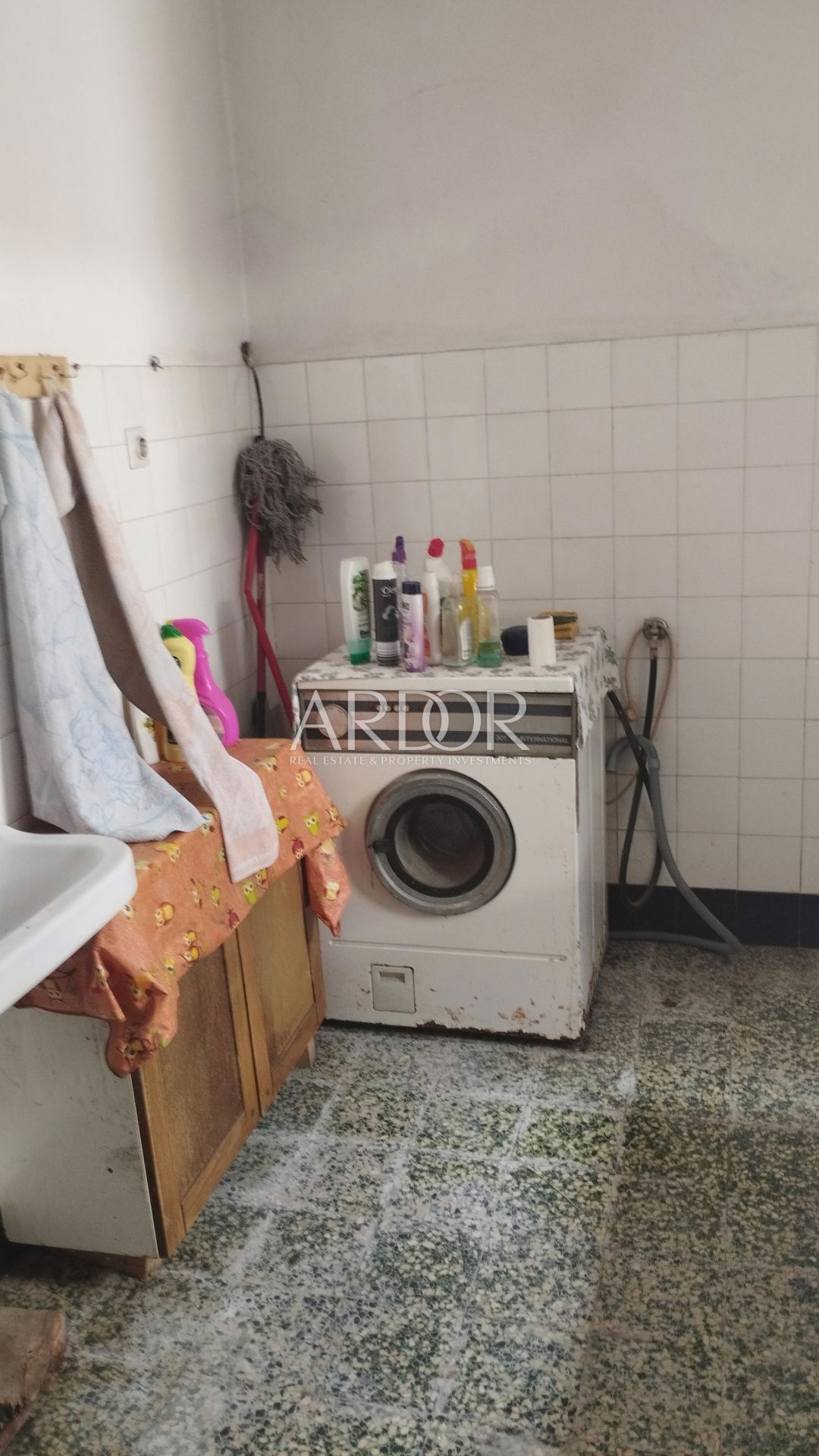House For sale - Primorsko-goranska Klana
