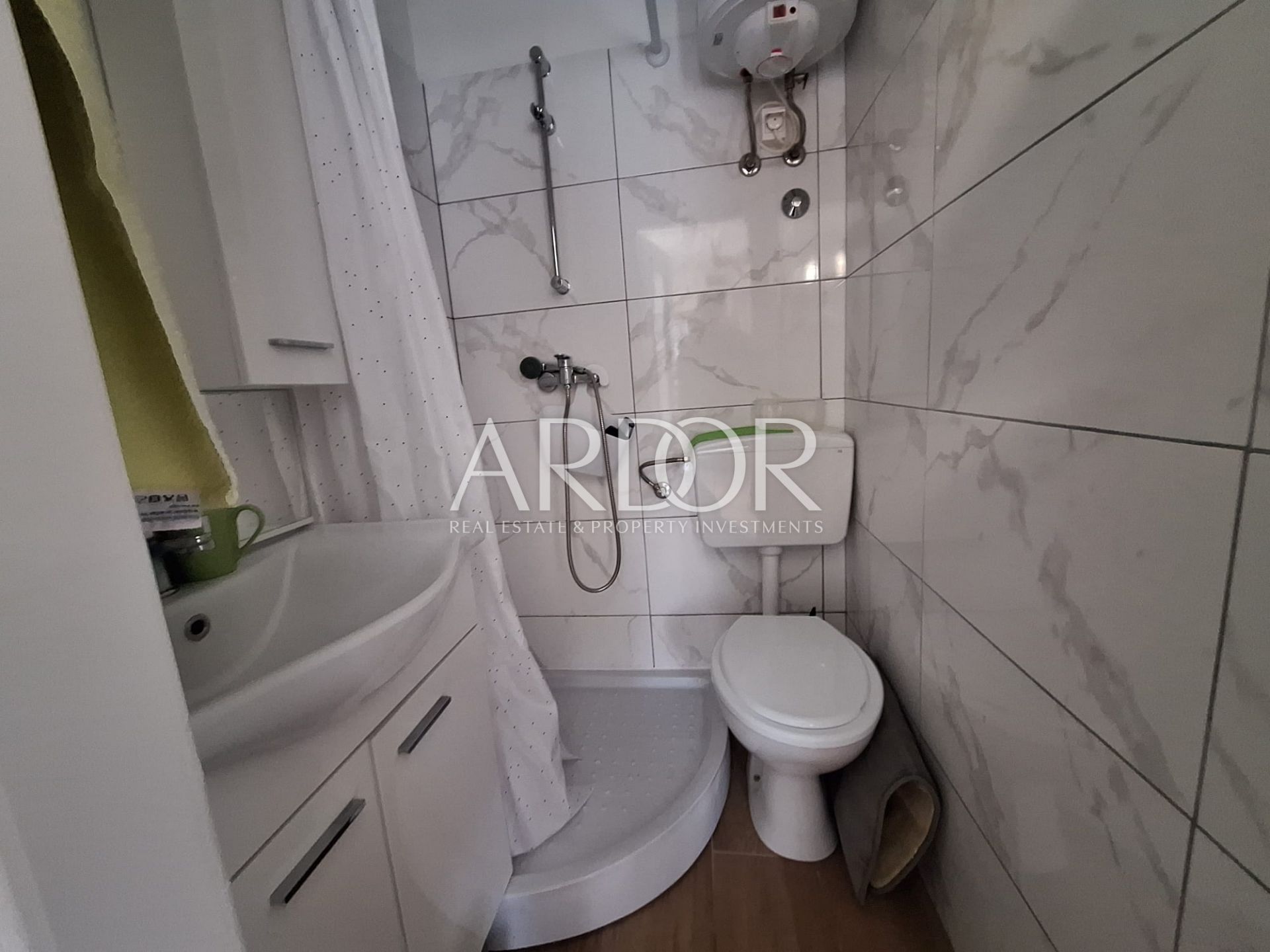 House For sale -  Lučice