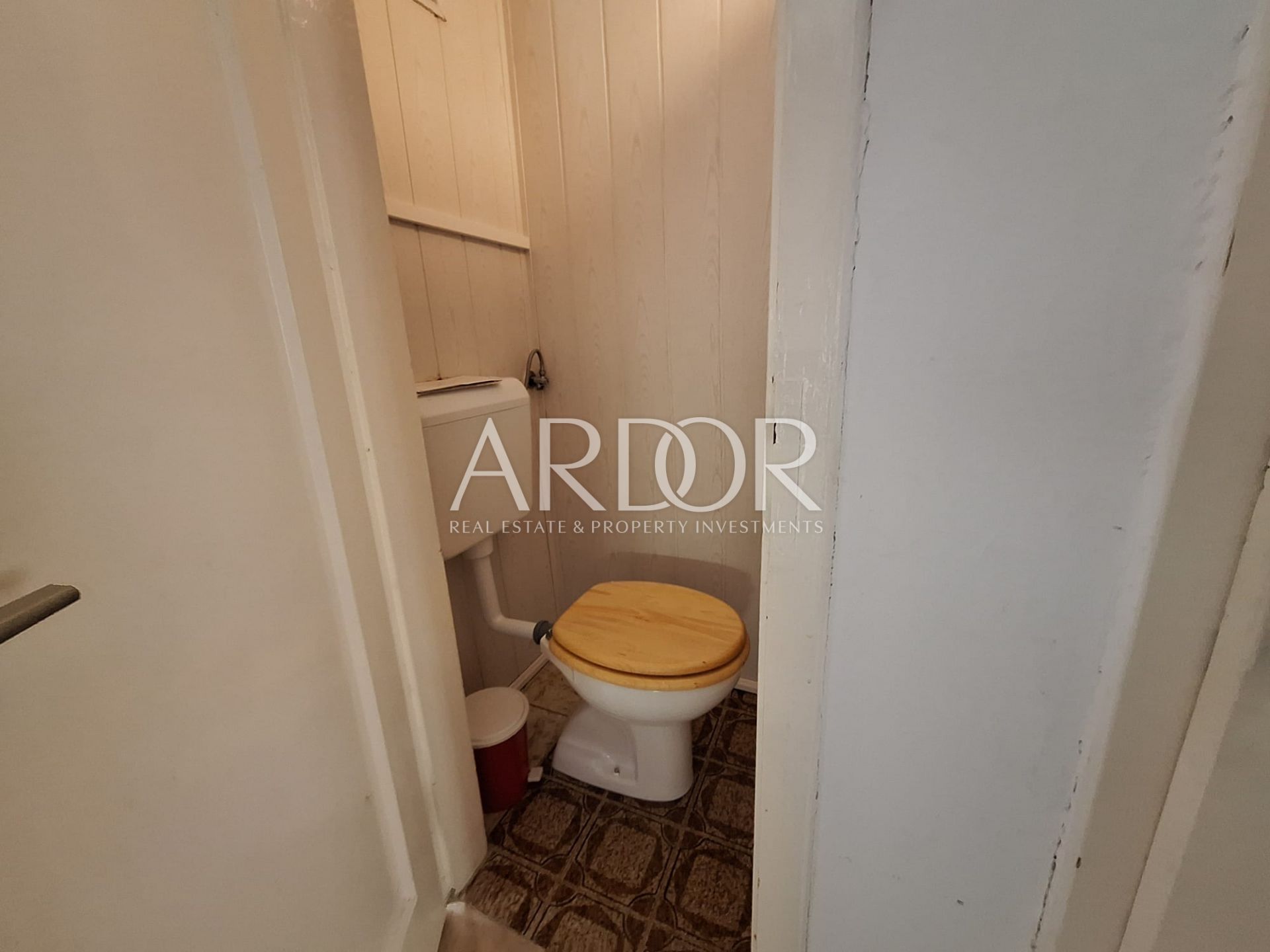 House For sale -  Lučice