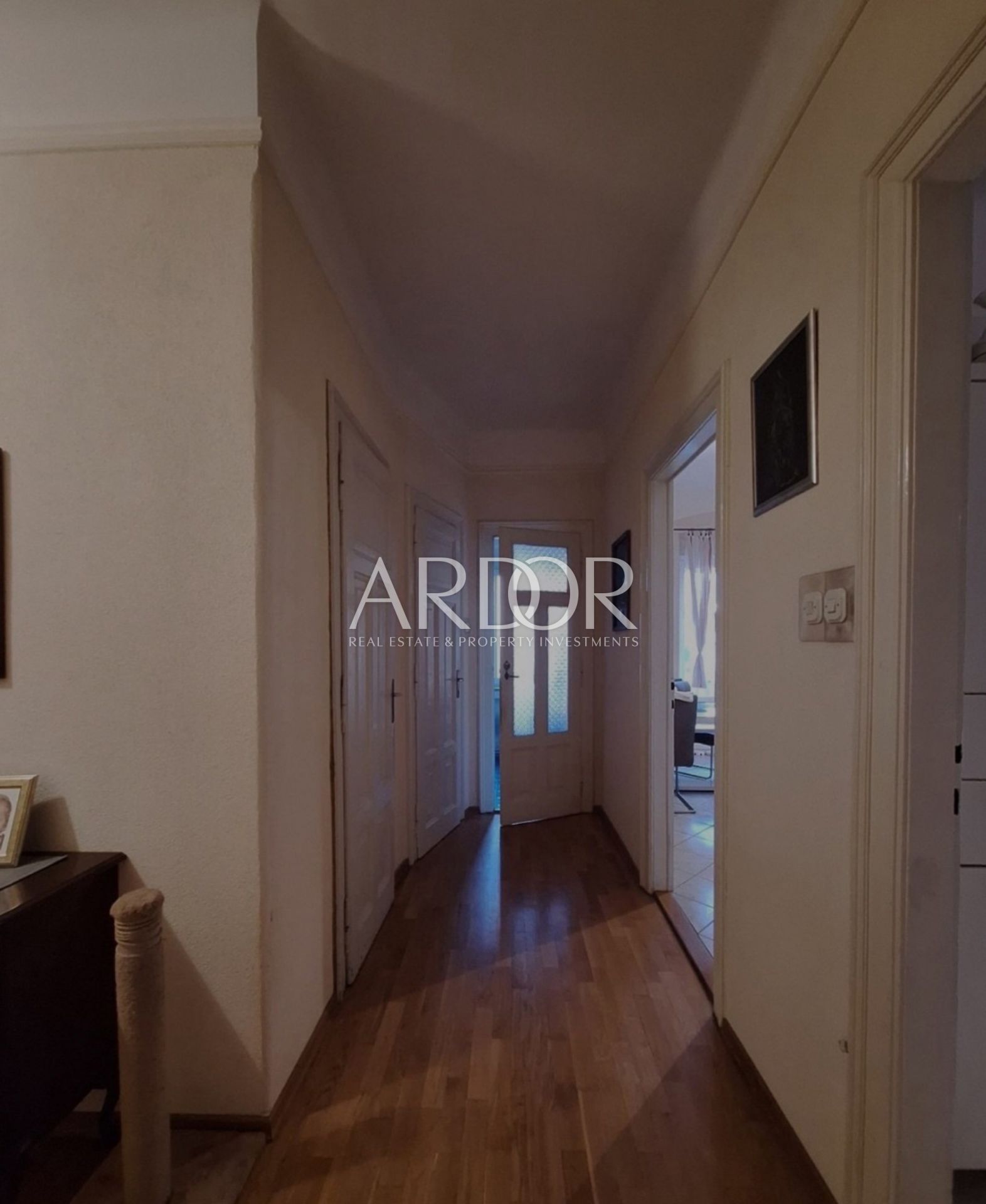Apartma Na predaj -  Belveder