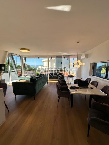 Apartmán na prodej 110 m² – Kostrena