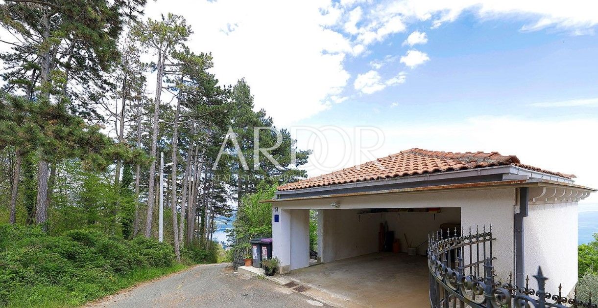 Casa In vendita - Primorsko-goranska Veprinac