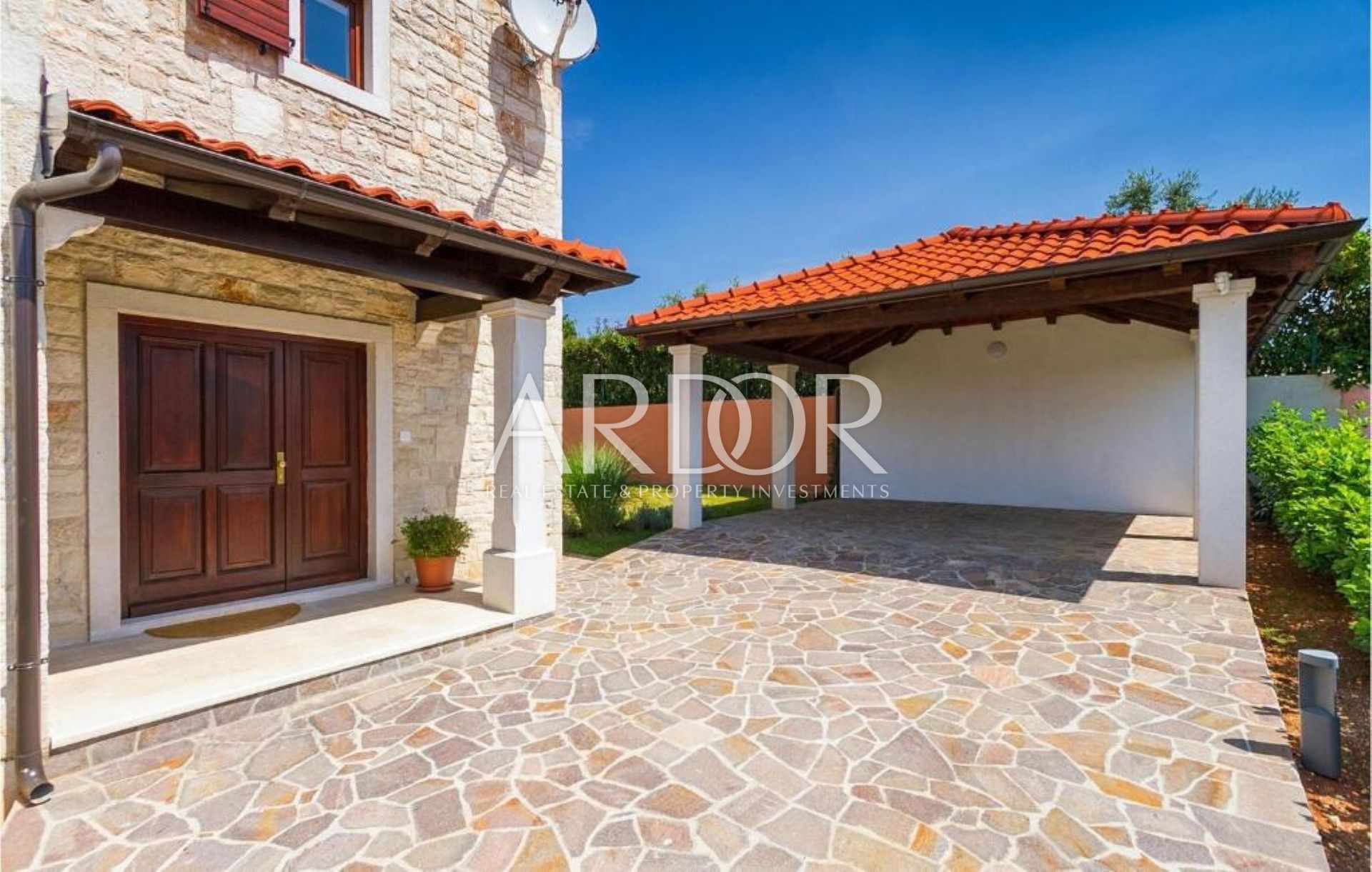 Casa In vendita -  Poreč