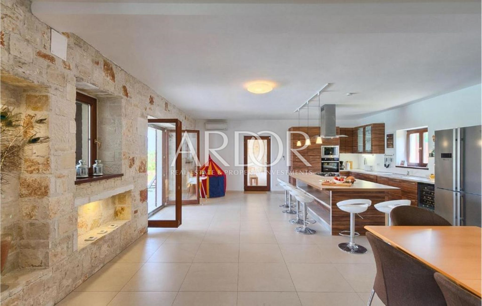 Casa In vendita -  Poreč