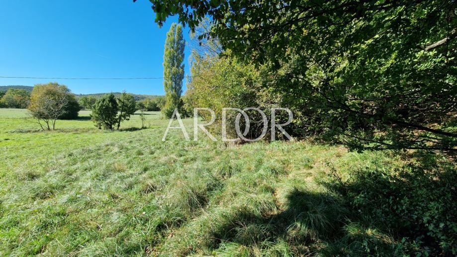 Terrain À vendre -  Čavle