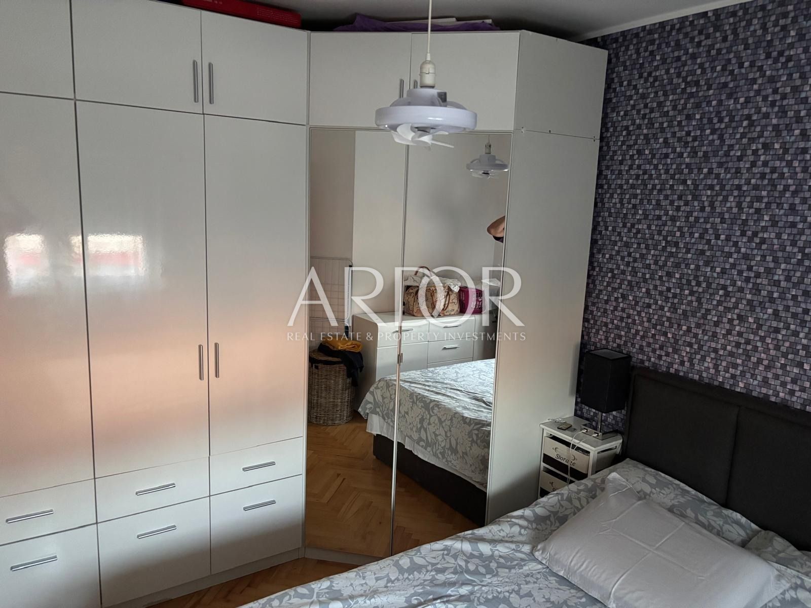Flat For sale -  Srdoči