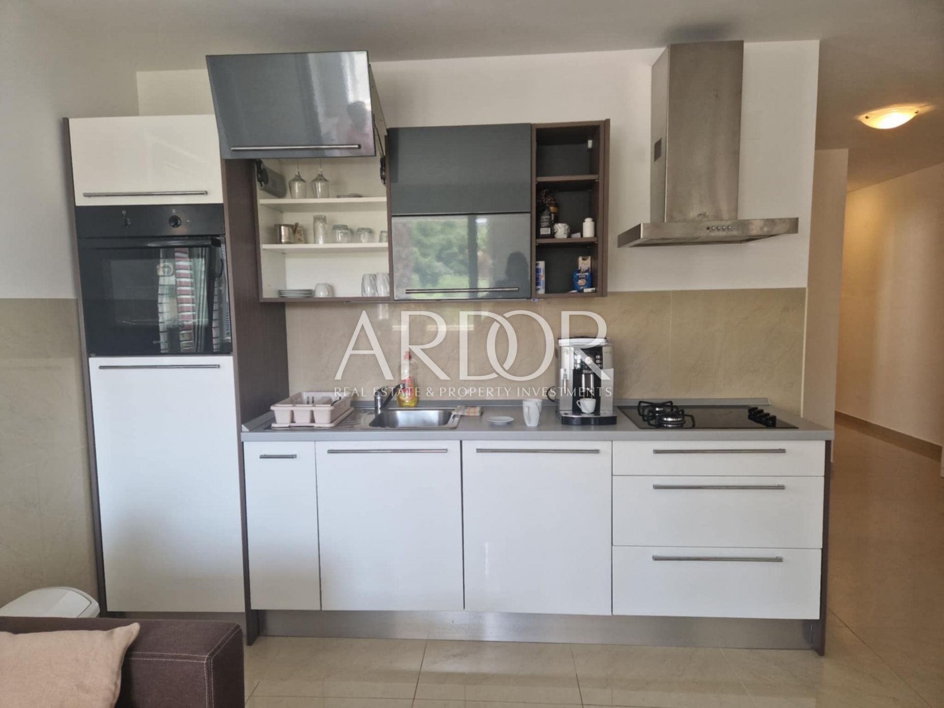 Appartamento In vendita -  Palit