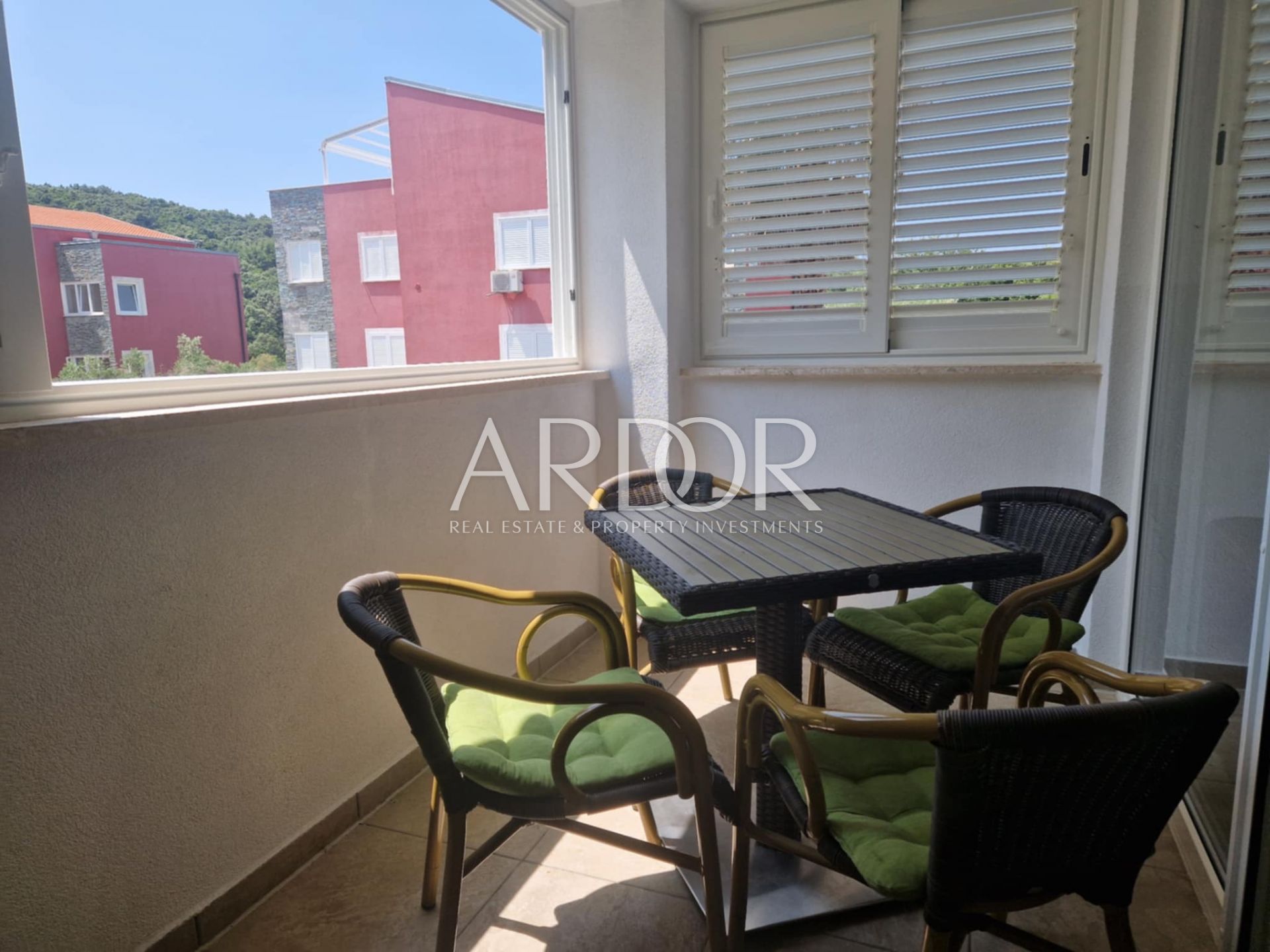 Appartamento In vendita -  Palit