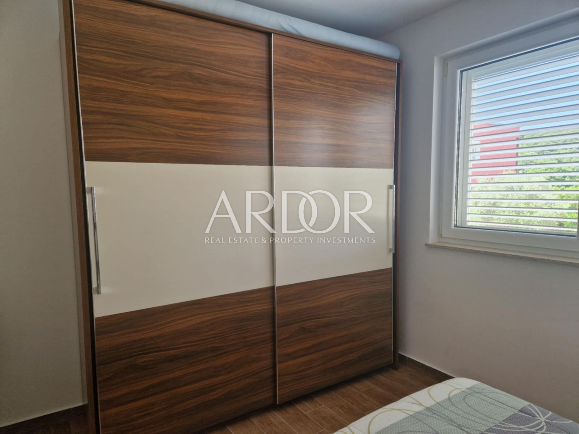Appartamento In vendita -  Palit