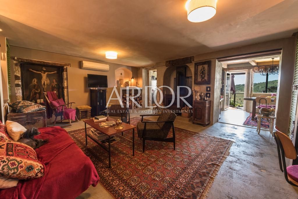 Apartmán Na predaj -  Motovun