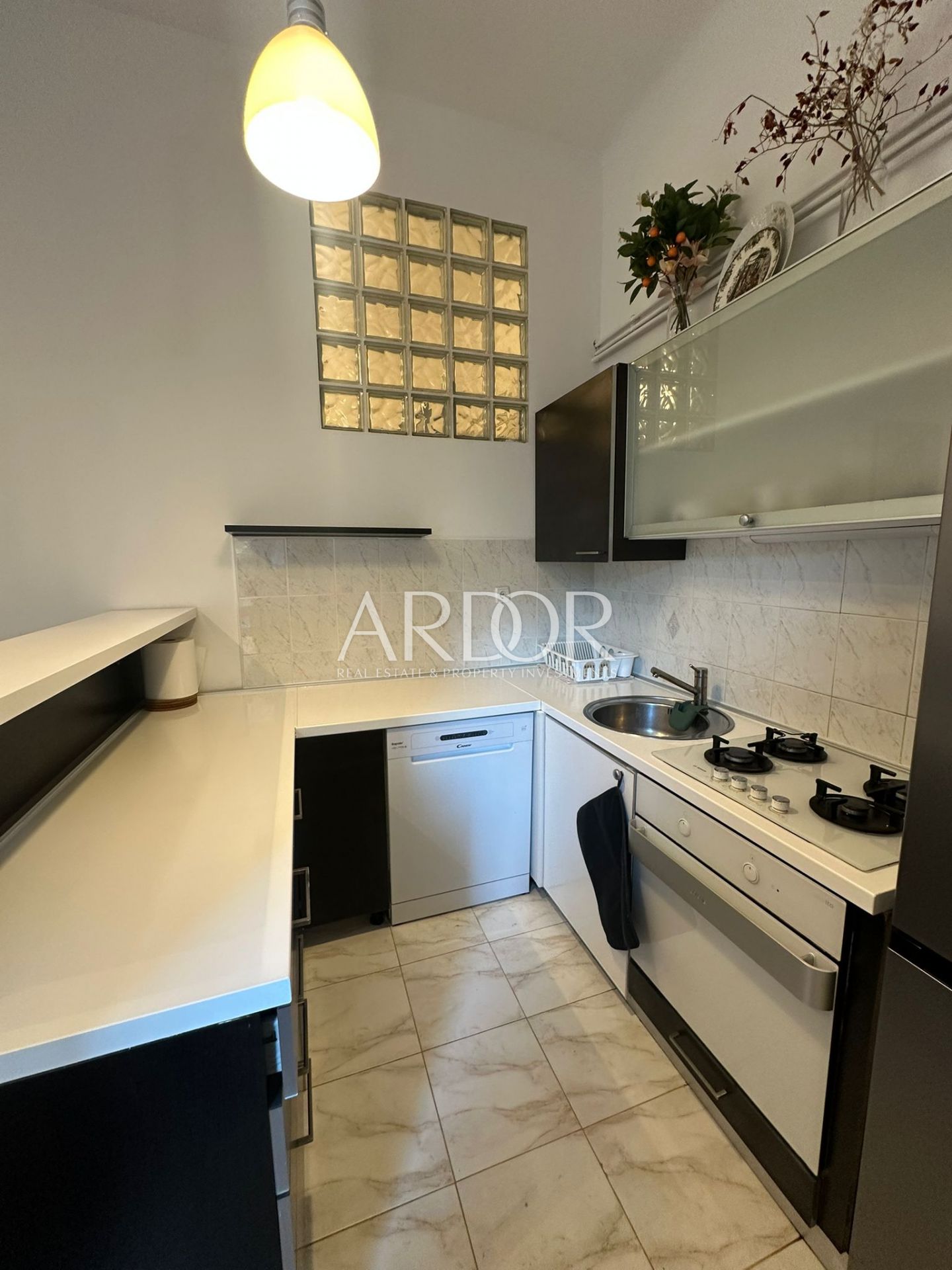 Flat For sale -  Centar
