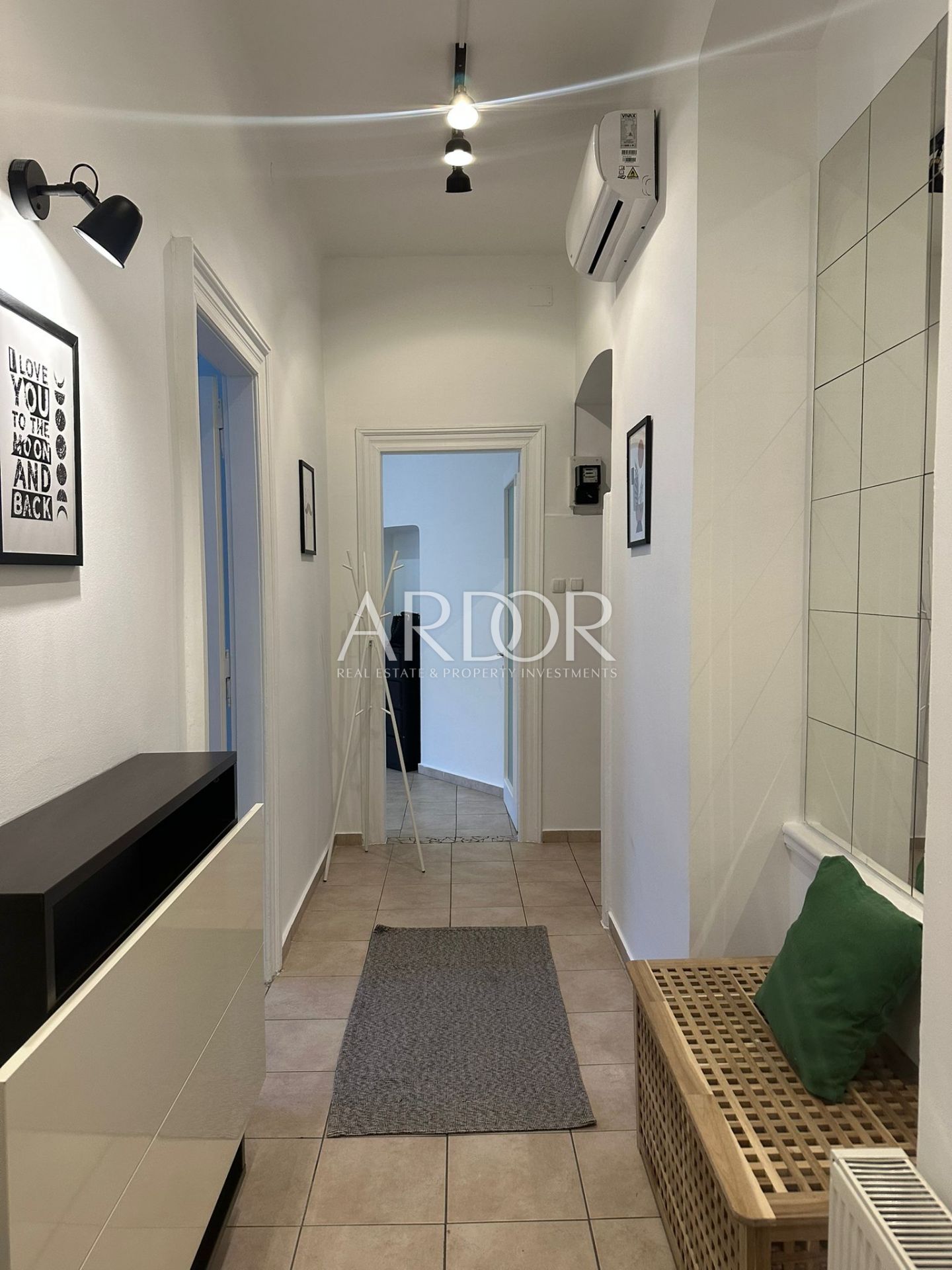 Flat For sale -  Centar