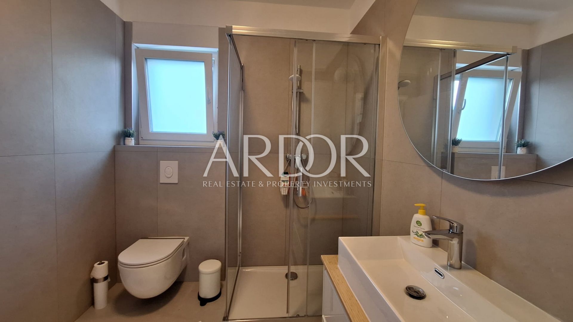 Appartamento In vendita -  Sroki