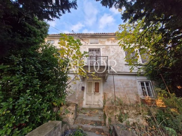 Dom na predaj 180 m² – Kraljevica