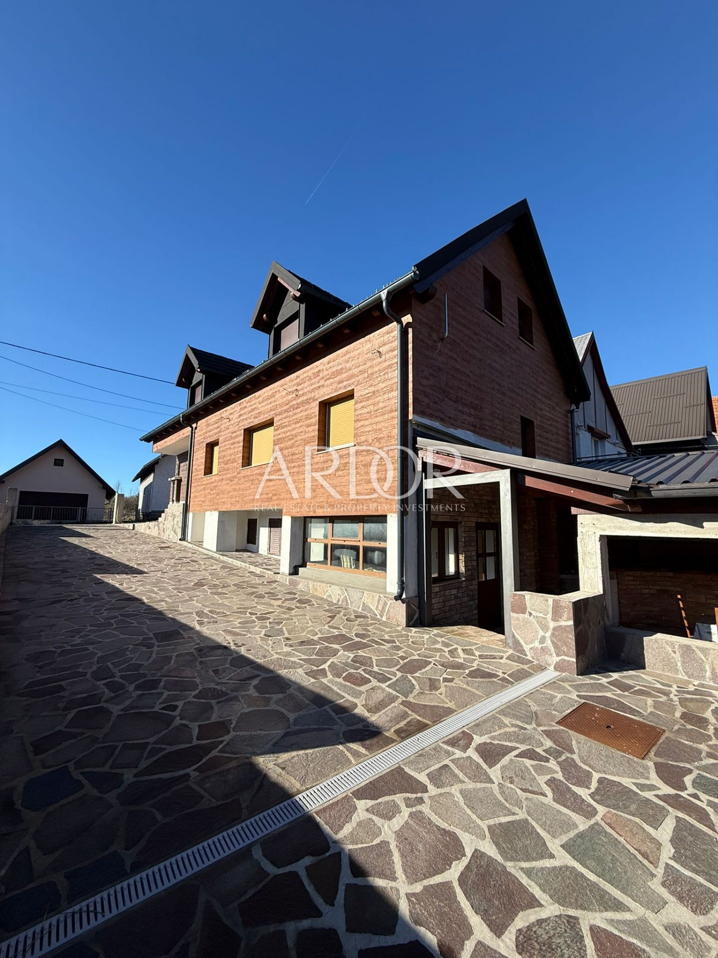 House For sale -  Sunger