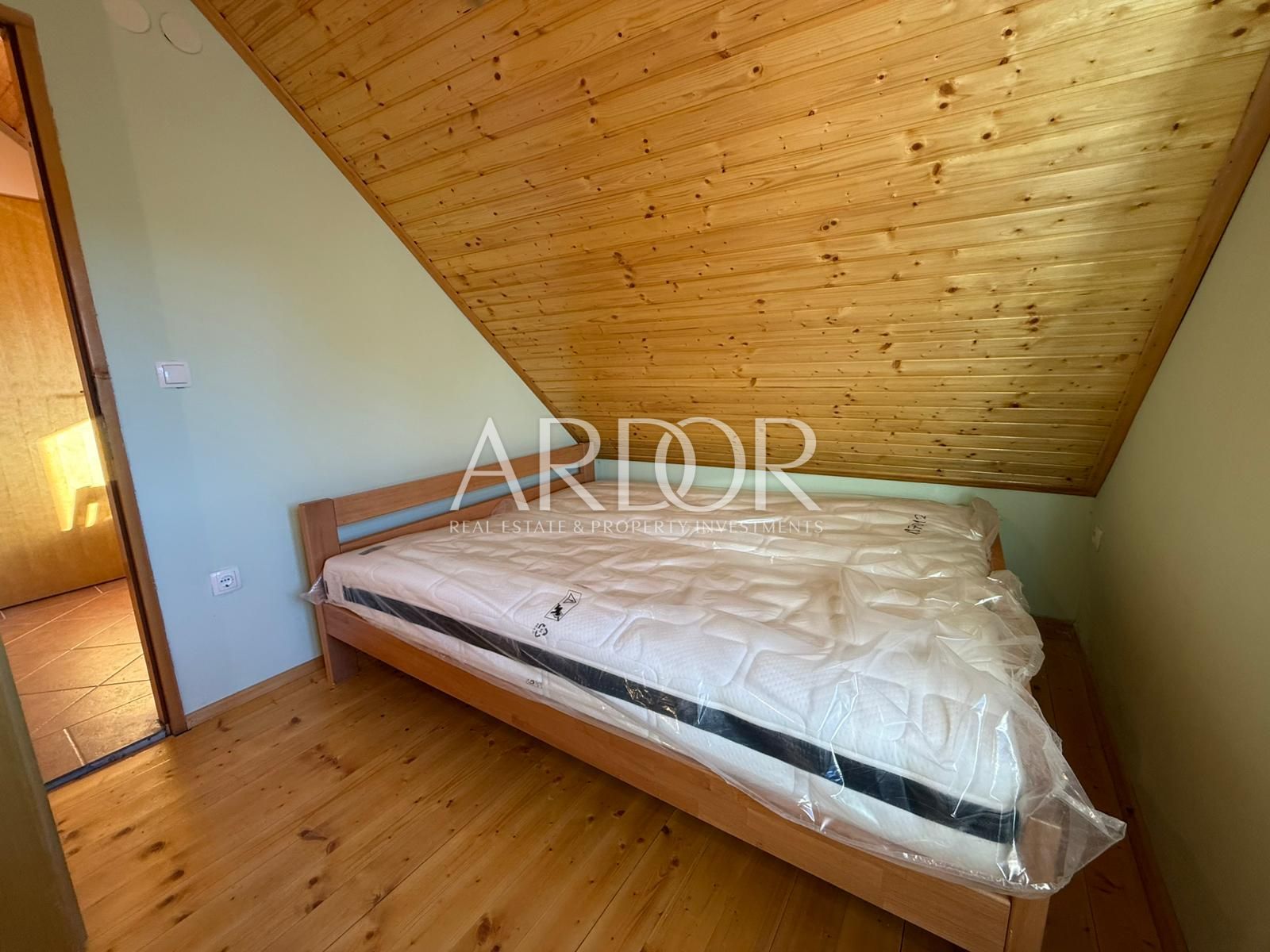 House For sale -  Sunger