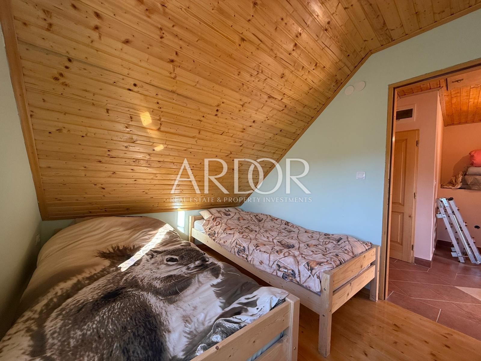 House For sale -  Sunger