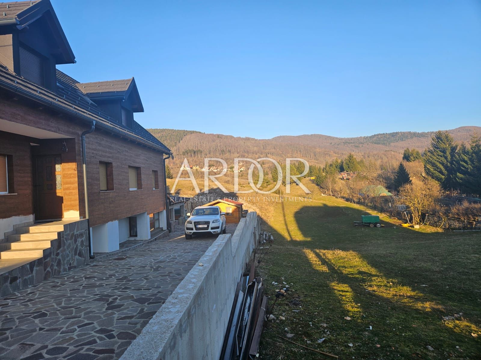 House For sale -  Sunger