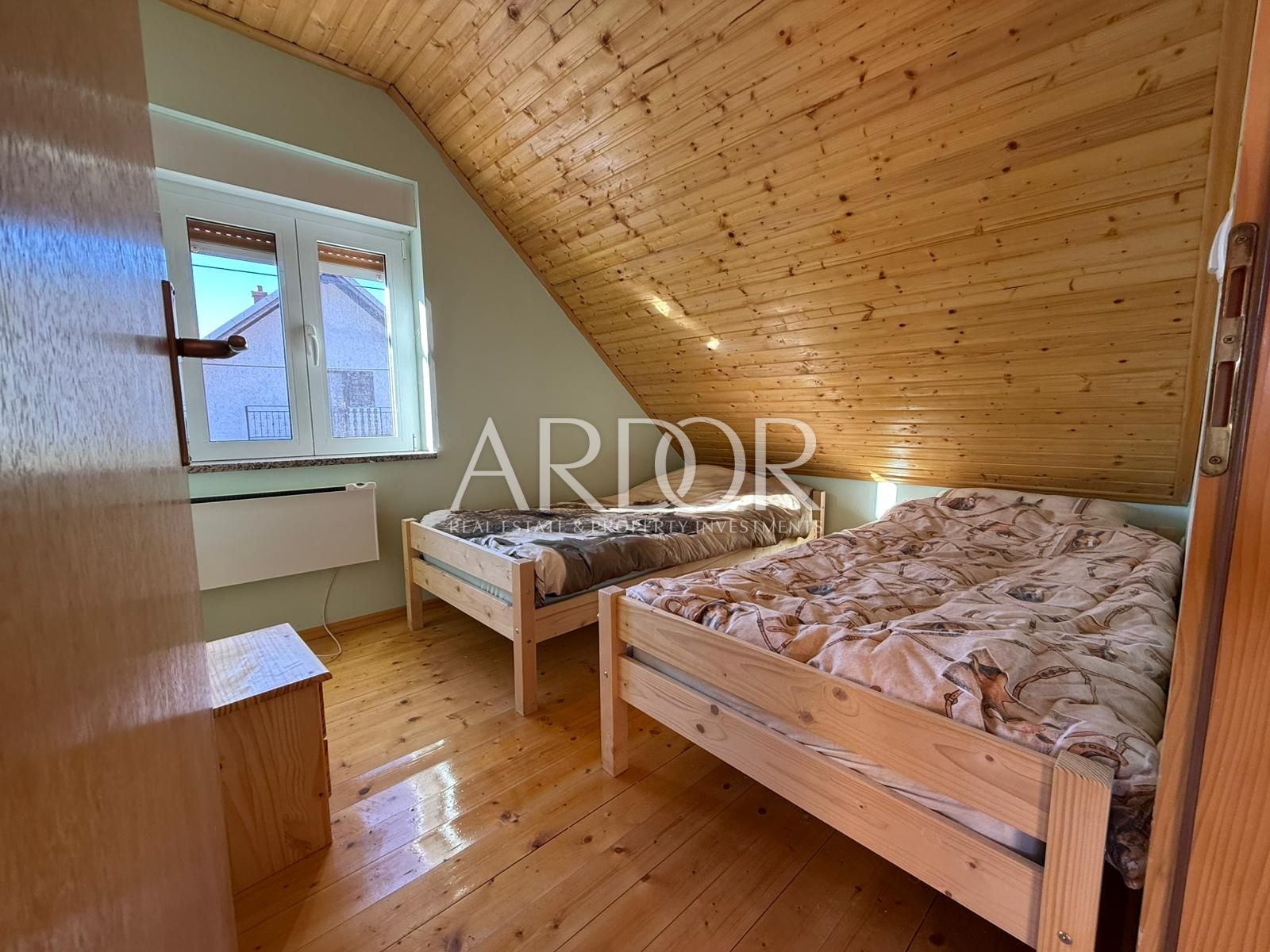House For sale -  Sunger