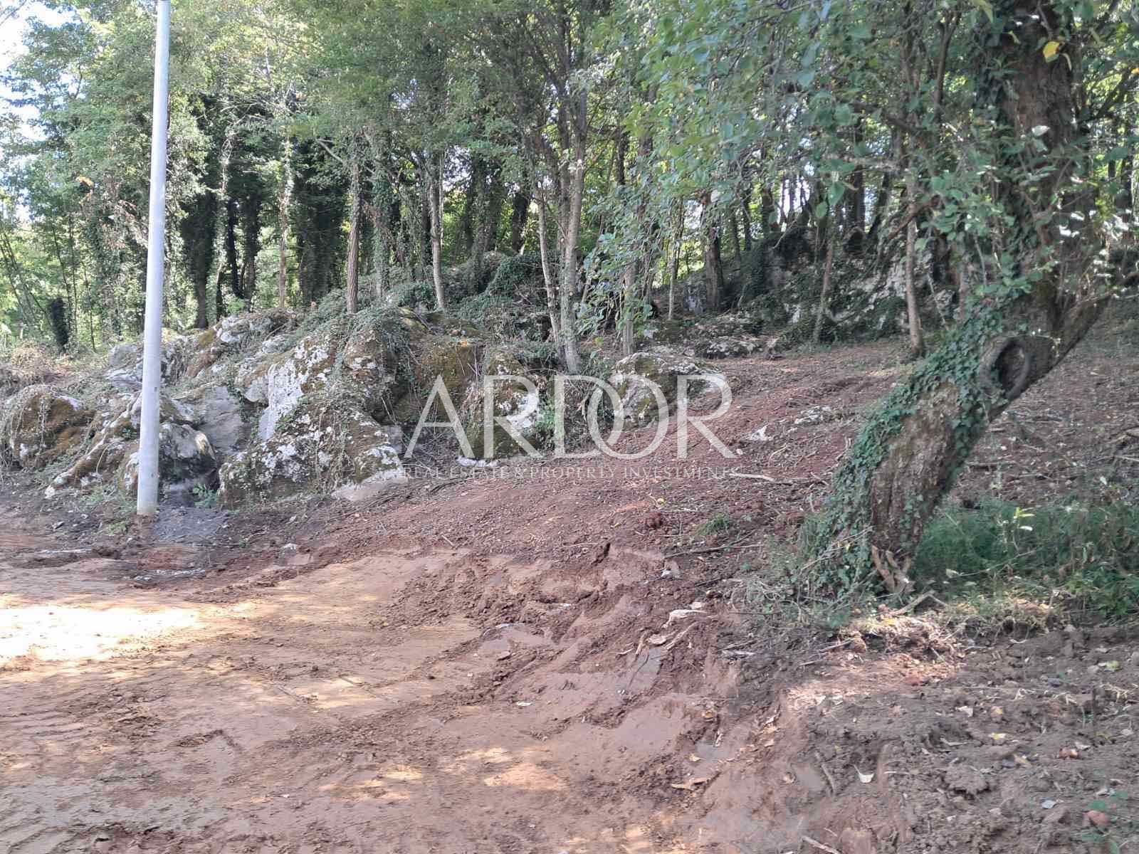 Land For sale -  Otočac