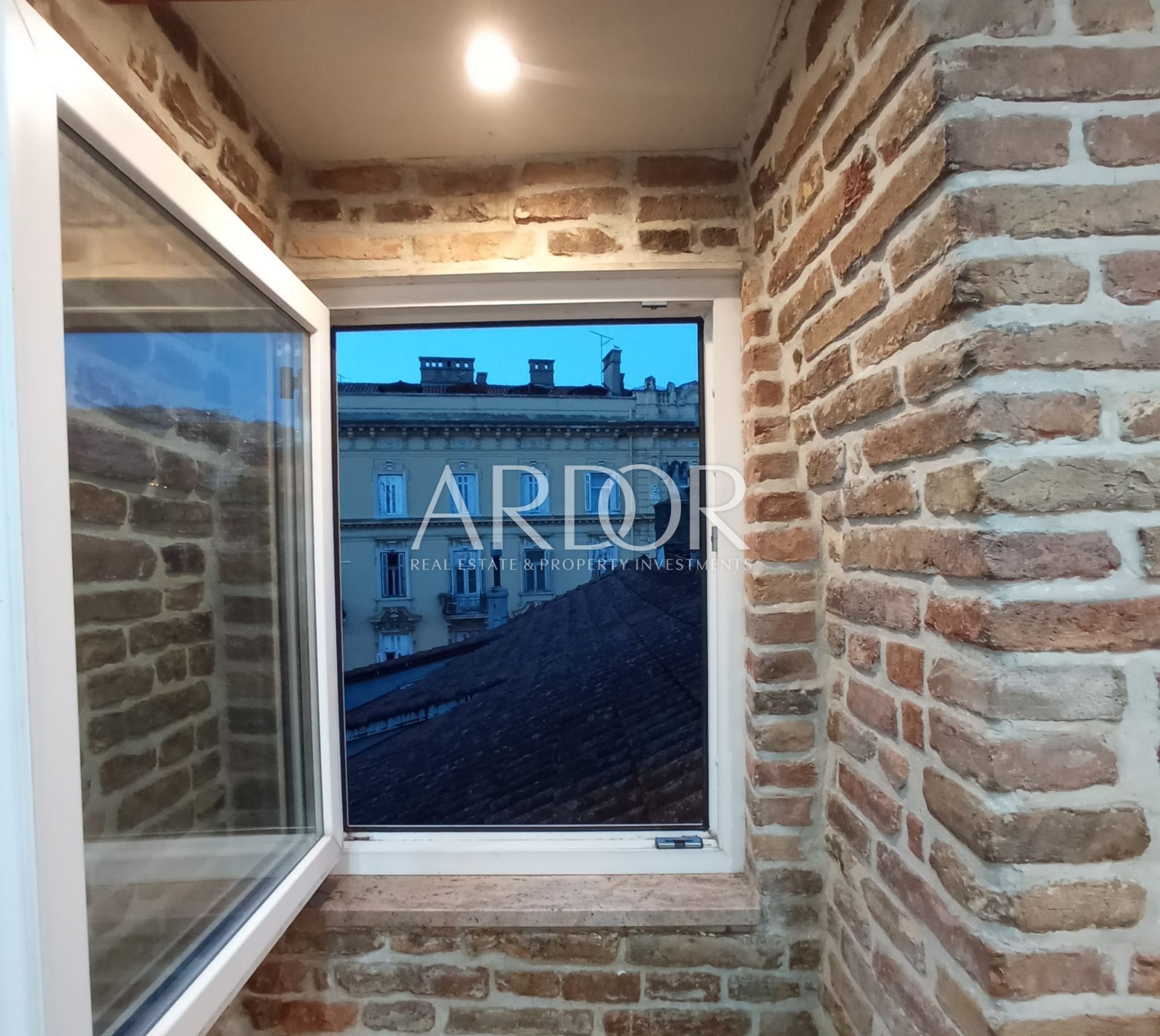 Flat For sale -  Centar