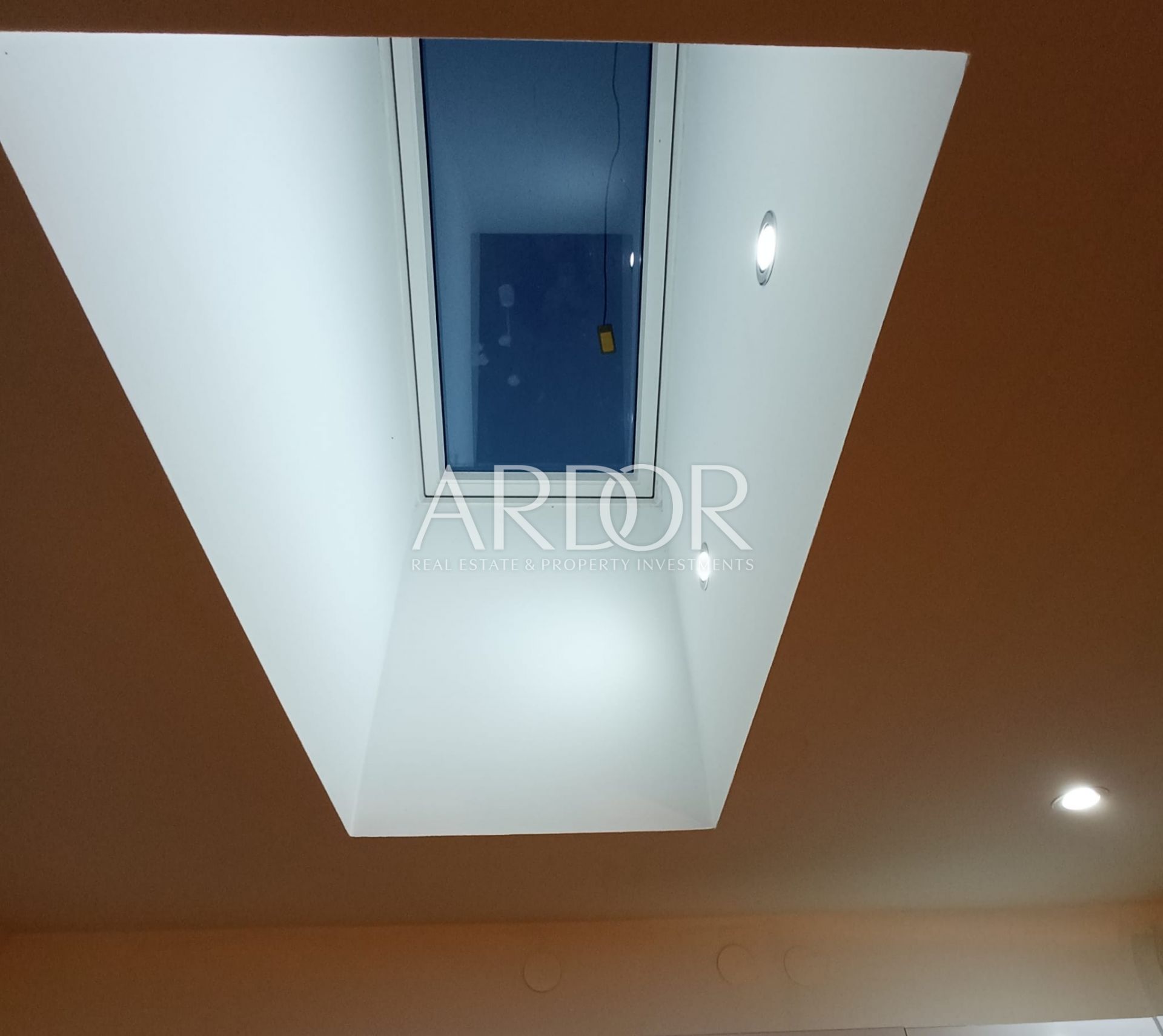 Flat For sale -  Centar