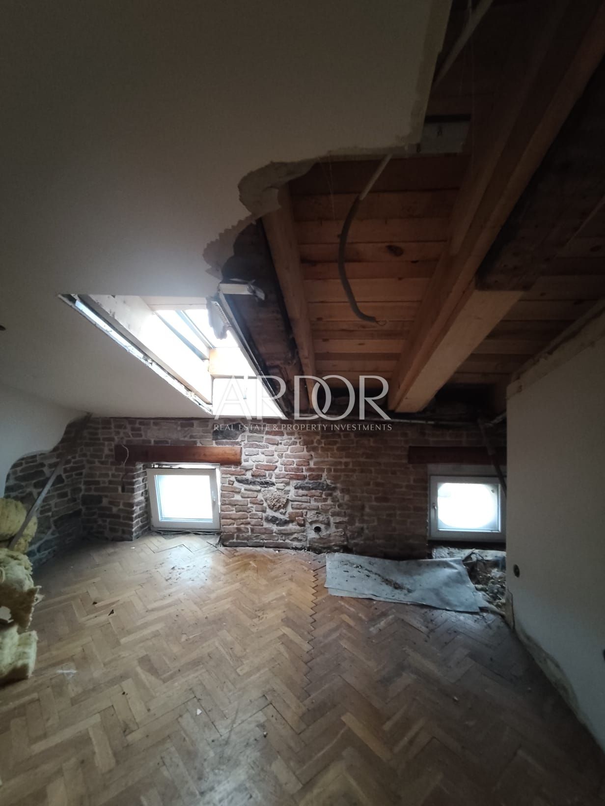 Flat For sale -  Centar