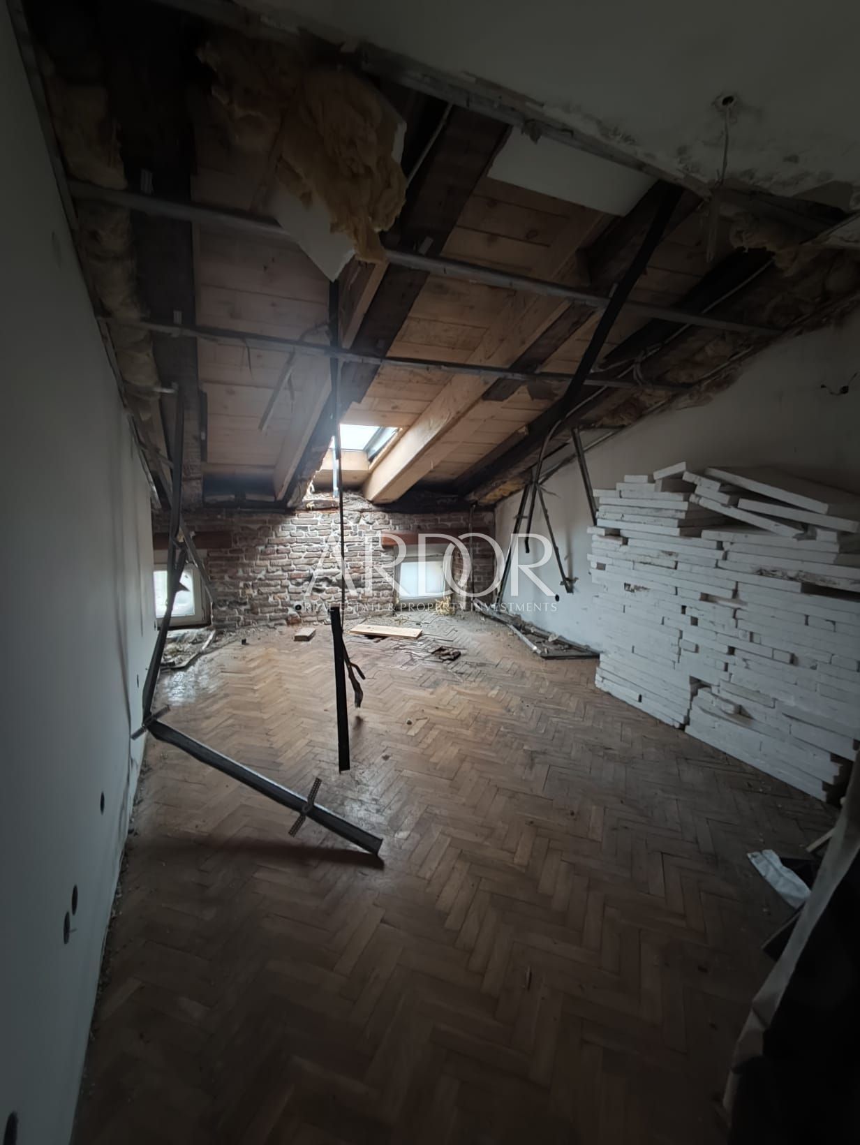 Flat For sale -  Centar