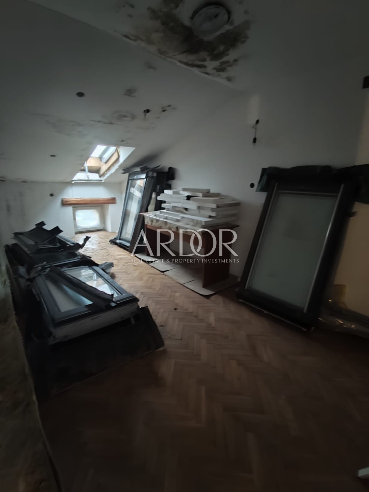 Flat For sale -  Centar