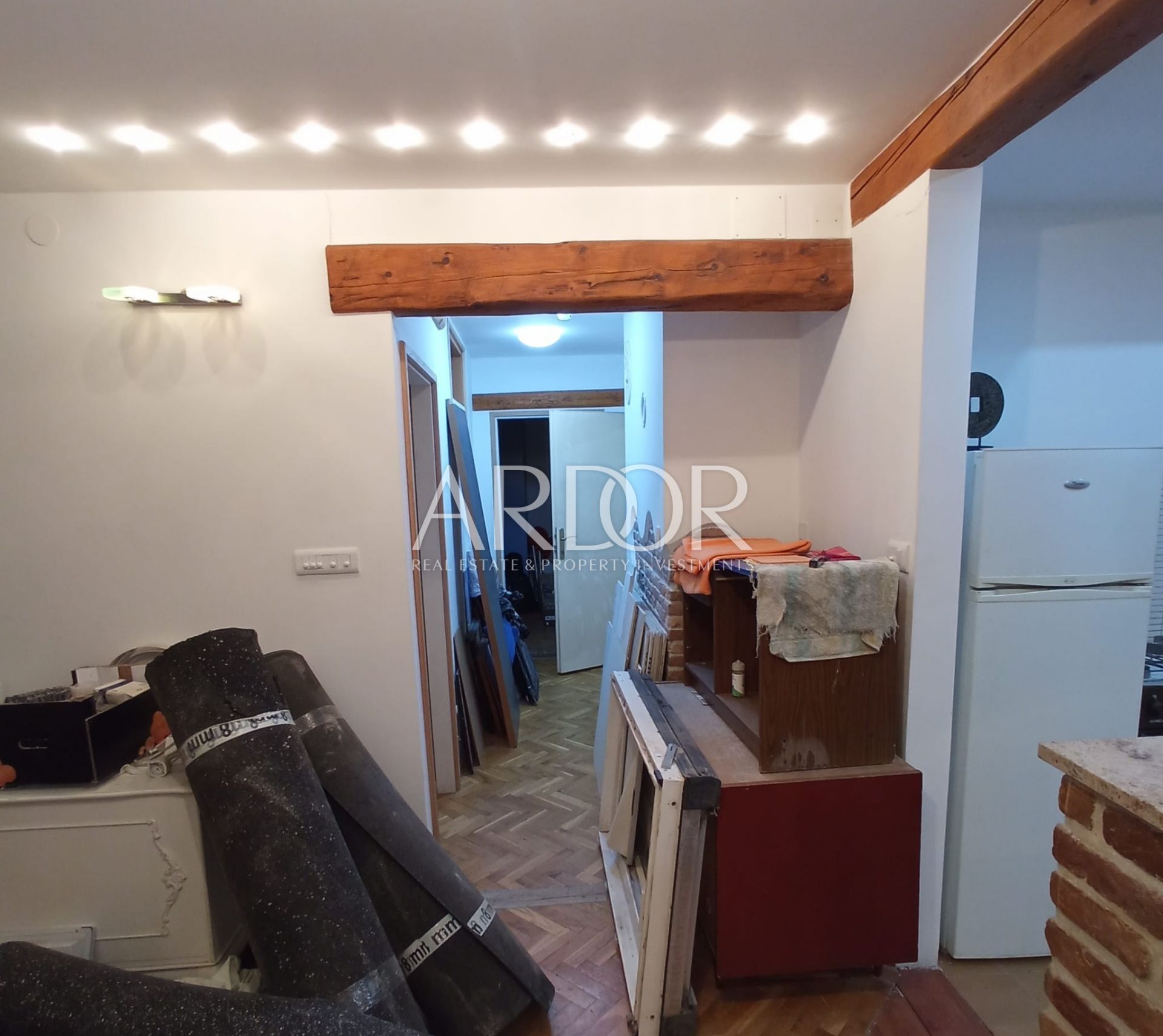 Flat For sale -  Centar